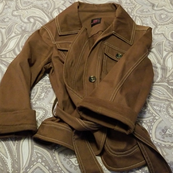 Babe light jacket 3/4 sleeves ties with a belt - Picture 3 of 3